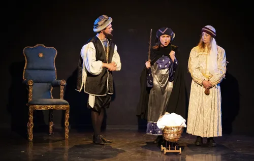 Photo 3 de Blanche Neige, la fille cachée de François 1er
