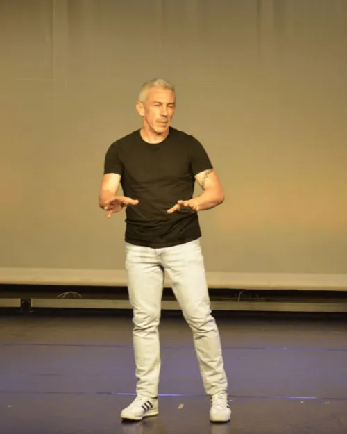 Photo 1 de Sébastien Boudot dans dans Appelle-moi con