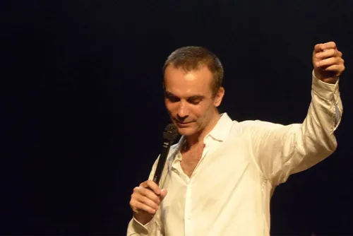 Photo 3 de Laurent Viel : Chansons aux Enchères