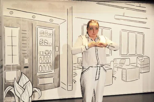Affiche de Blandine Bonelli dans L'AnoMalie