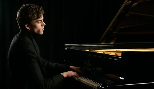Photo 1 de Reed Tetzloff