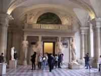 Visite guidée le Louvre présenté aux jeunes : Le château du Louvre | par Marie-Anne Nicolas - 