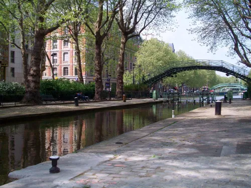 Affiche de Visite guidée : Le canal Saint-Martin | Par Pierre Malzieu