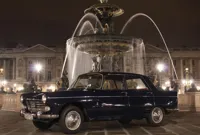 Balade guidée en voiture - Peugeot 404 de 1963 : Paris Rive droite - 