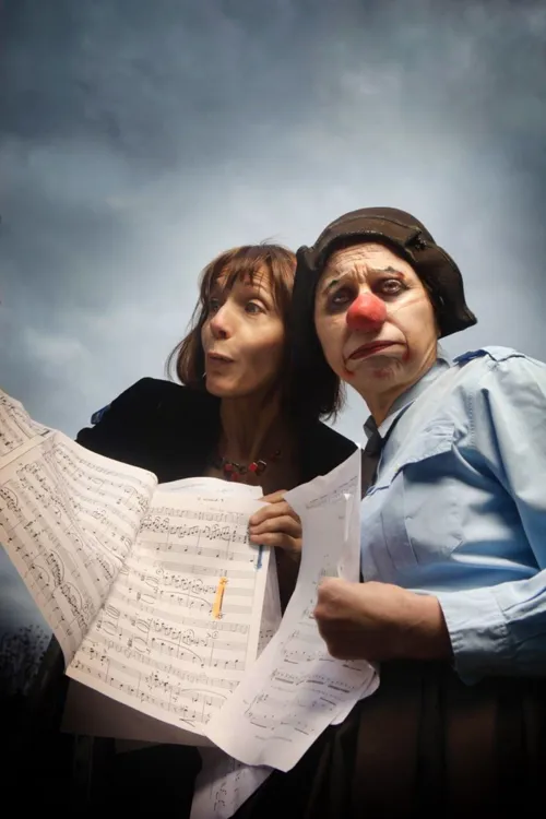 Affiche de Emma la clown remplace Anne Sylvestre