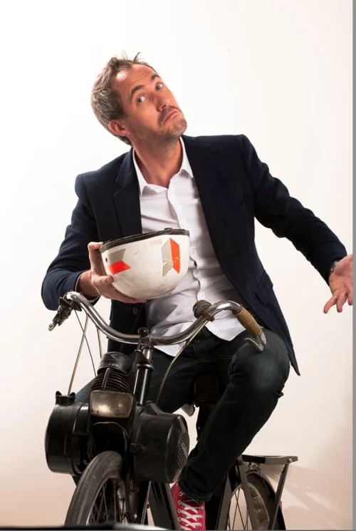 Photo 1 de Daniel Camus dans Adopte
