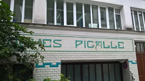 Photo 1 de Visite guidée : Montmartre sud | par Xavier Schoonheere