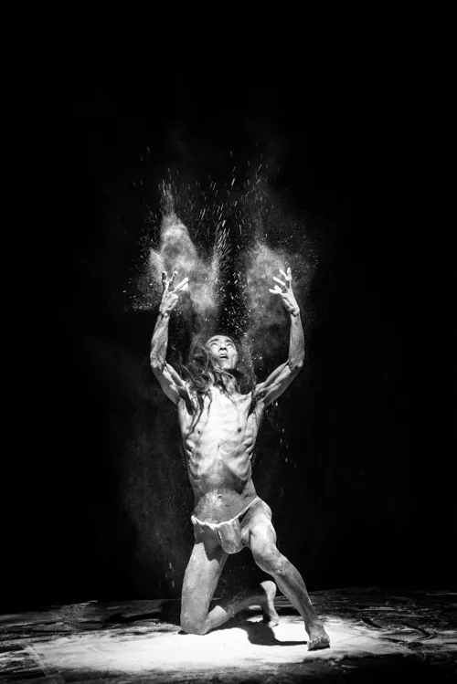 Affiche de Naked Existence