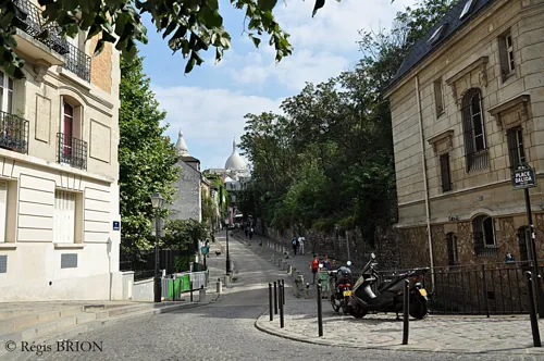 Photo 1 de Visite guidée : La butte Montmartre | par Cécile Le Nezet