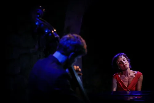 Photo 3 de Caroline Montier chante Juliette Gréco, La Femme