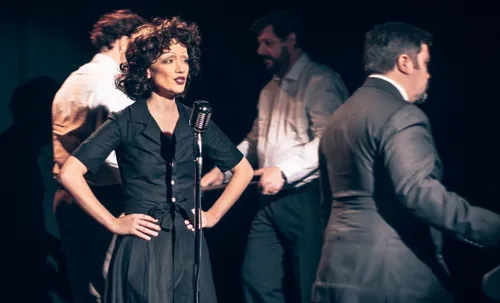 Photo 3 de Piaf je me fous du passé