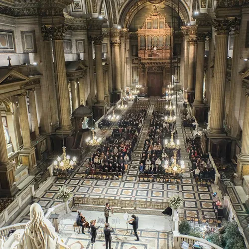 Photo 4 de Les 4 Saisons de Vivaldi, Ave Maria et Célèbres Adagios