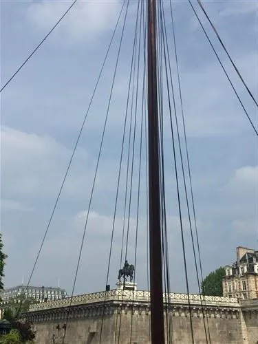 Photo 7 de Visite guidée : Notre-Dame en son île