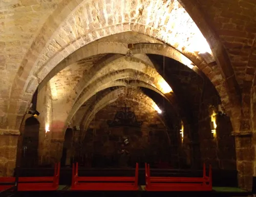 Photo 3 de Visite guidée : Caves Médiévales autour de l'enceinte de l'An Mil
