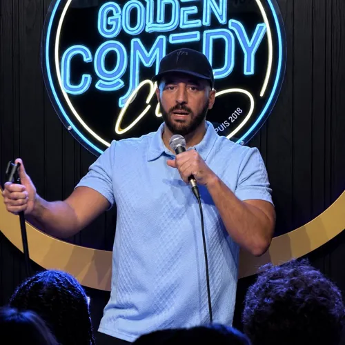 Ahmed Sparrow Stand Up Golden Comedy Club Paname Fridge Sarfati Joke Broadway