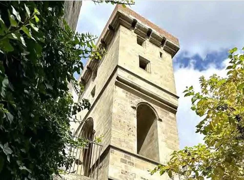 Affiche de Visite guidée : La Tour Jean Sans Peur, un surprenant Moyen-Âge