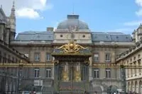Visite guidée : Sur les traces des rois maudits | par Mikhael Nahon - 