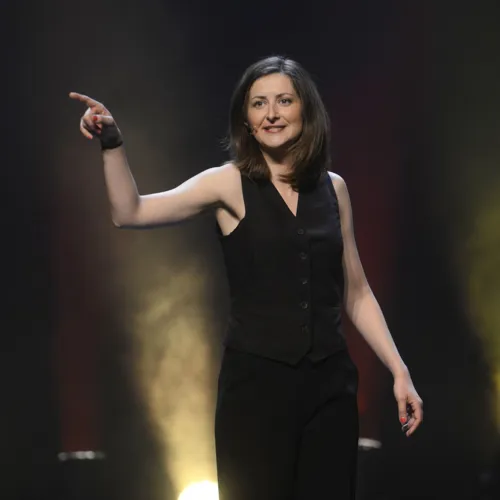 Photo 2 de Aurélia Decker dans Femme toi-même !
