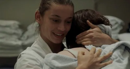 Affiche de Au bord du monde, un film de Sophie Muselle & Guérin Van de Vorst