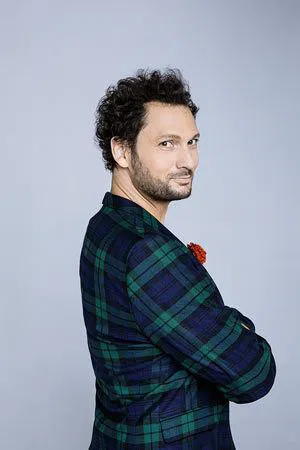 Affiche de Eric Antoine dans Grandis un peu !