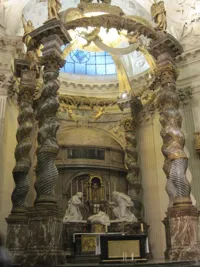 Visite guidée de l'abbaye et l'église du Val de Grâce | par Artémise - 
