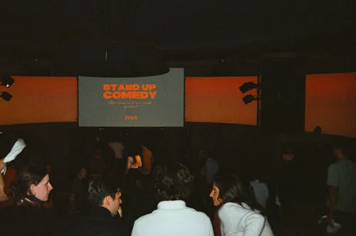 Photo 2 de Stand Up Comedy