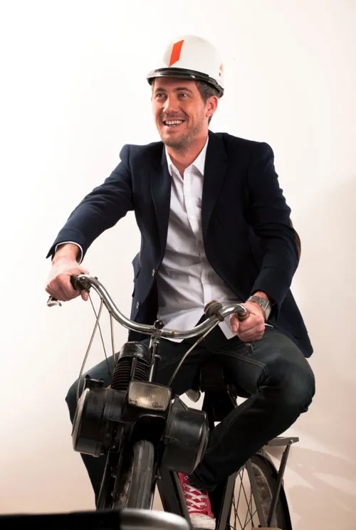 Photo 2 de Daniel Camus dans Adopte