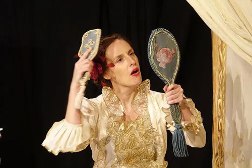 Photo 1 de La Belle et la Bête