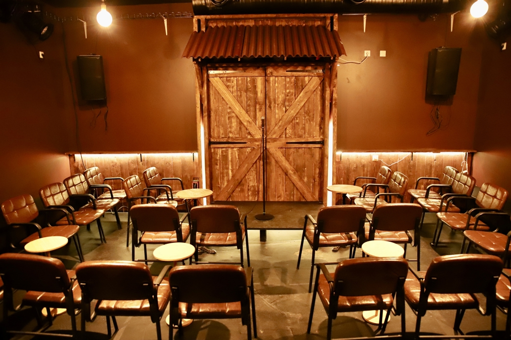 Photo Garage Comedy Club