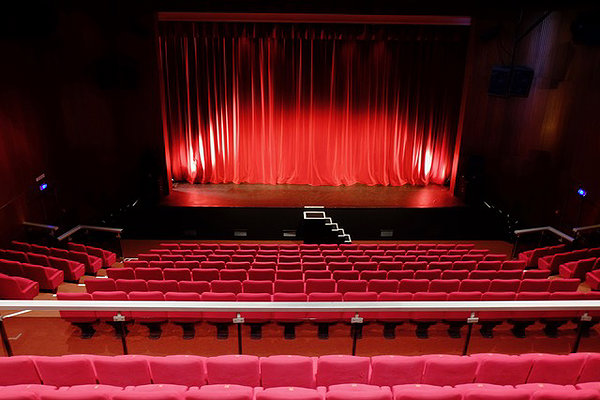 Espace Paris Plaine