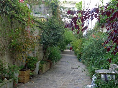 Photo 1 de Visite guidée : Charonne, la campagne en plein Paris | par Cariboo