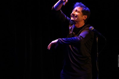 Photo 2 de Piaf est dans la place !