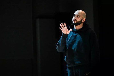 Photo 1 de Théo Askolovitch dans 66 Jours