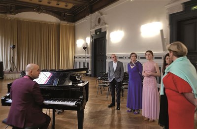 Photo 1 de Masterclass de chant dirigée par le contre-ténor Mathieu Salama