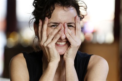 Dominique HOFF, mezzo-soprano, comédienne
