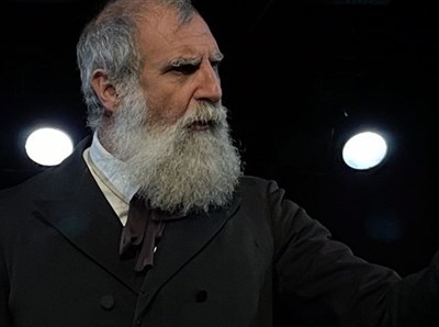 Photo 3 de Pierre Jouvencel dans Victor Hugo, un géant dans un siècle