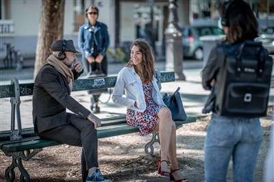 Photo 1 de C-o-n-t-a-c-t : Montparnasse