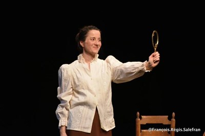 Marie-Hélène Aubert (Bronia Dluska)
