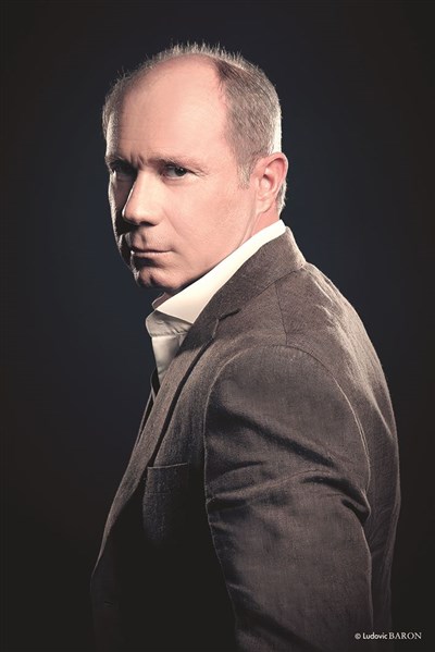 Photo 1 de Hervé Barbereau dans Hypnosis