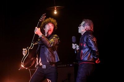 Photo 6 de Philippe Manoeuvre dans Un Enfant du Rock raconte