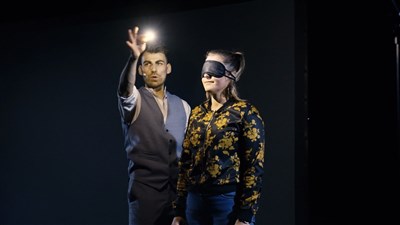 Photo 1 de Léon dans Illusion ou coïncidence ?