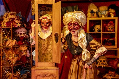 Photo 2 de Et vive la Commedia dell'Arte : tous comédiens !