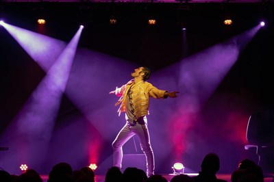 Photo 2 de Je vis avec Freddie Mercury
