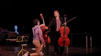 Photo 2 de La leçon de violoncelle
