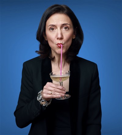 Photo 1 de Coralie Mori dans Savoir vivre