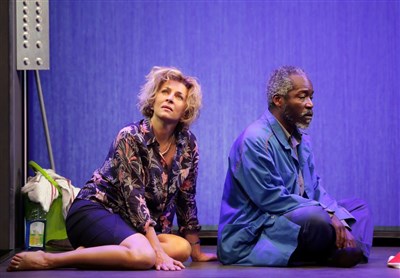 Photo 1 de Voyage en ascenseur | avec Corinne Touzet