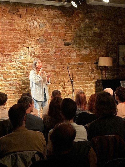 Photo 3 de L'Escale Stand Up : 30/30 de Nawal et Maréva