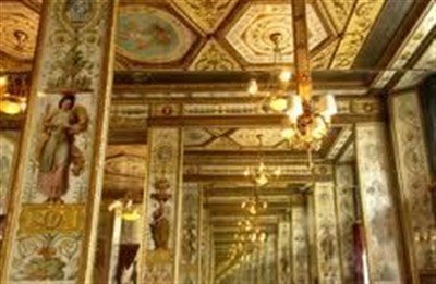 Photo 4 de Visite guidée : Le Palais-Royal (jardin et passages) sur les pas de Colette | par Pierre-Yves Jaslet