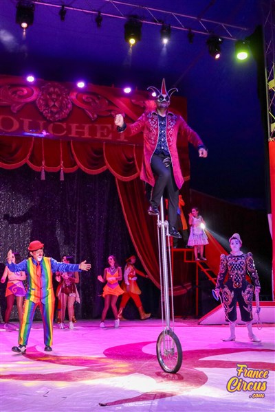Photo 4 de Cirque Nicolas Zavatta Douchet dans Imagine - Vertou