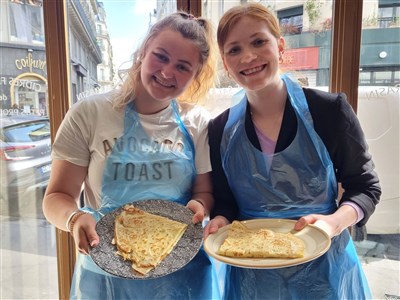 Photo 2 de Crêpes Magiques Party (cours et dégustation)